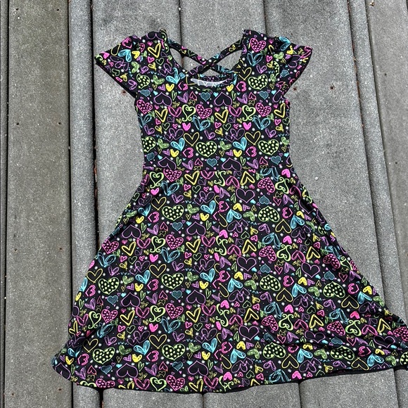 Joyce Concept Girl’s Black Dress, Matching Shorts, Hearts, Flowy, Soft, Size 4 - Picture 10 of 17